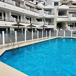 Cozy With Pool Diamantes